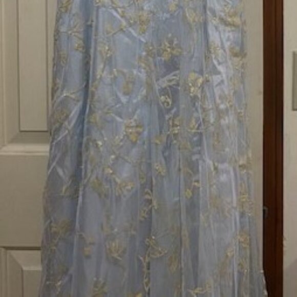 Arianna-Rachel Kaye gown - Picture 6 of 7